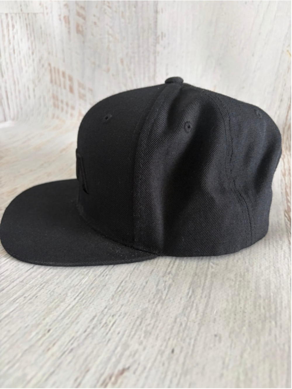 Men's RVCA Black Mid Fit Snapback Hat One Size - Picture 4 of 7